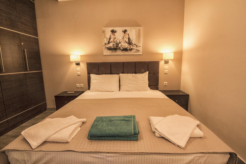 פליאוחורה Gonis Suites מראה חיצוני תמונה