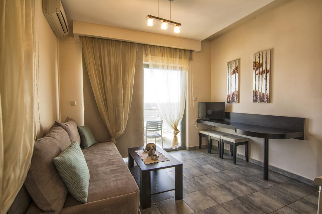 פליאוחורה Gonis Suites מראה חיצוני תמונה